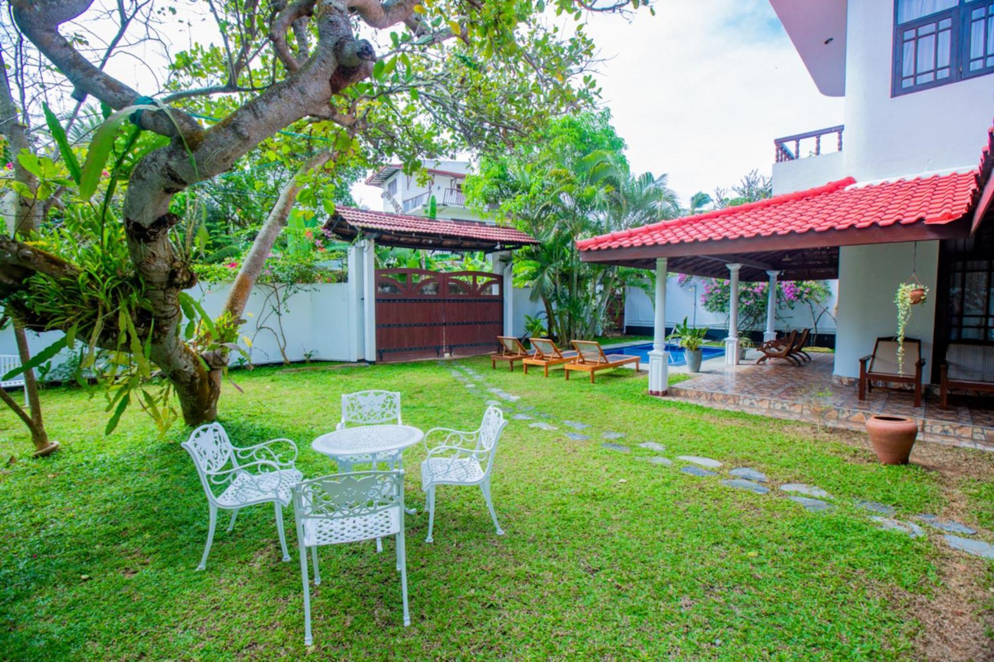 Nibbana Mirissa Hotel Екстер'єр фото